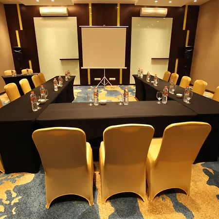 Midtown Hotel Samarinda-3
